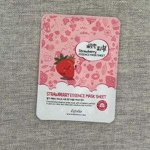 Korean strawberry face mask